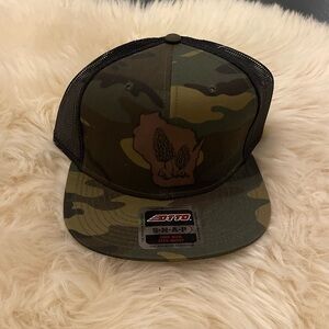 OTTO Camouflage Wisconsin Morel Snapback Hat